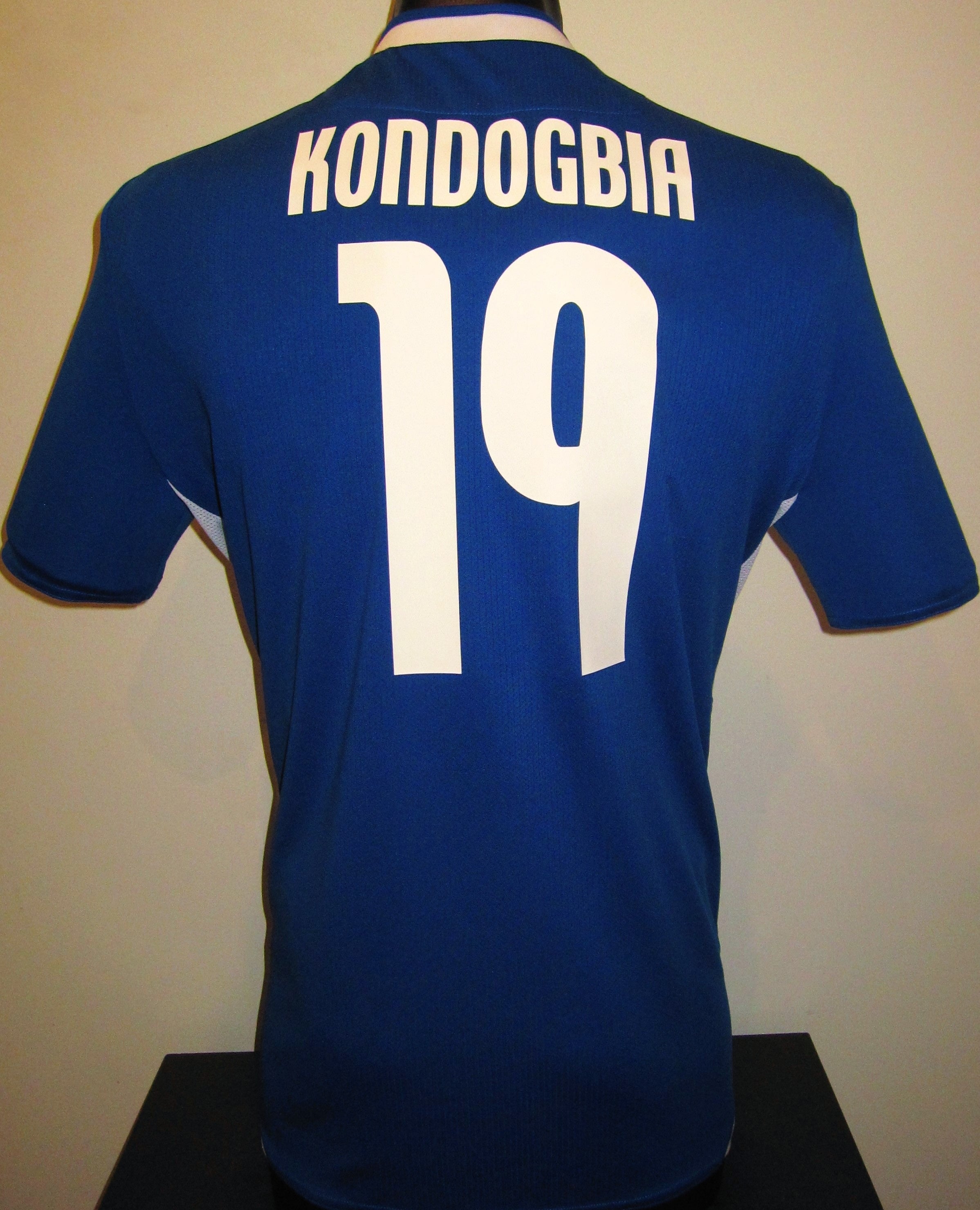 Central African Republic 2022 Home (KONDOGBIA #19) Jersey/Shirt