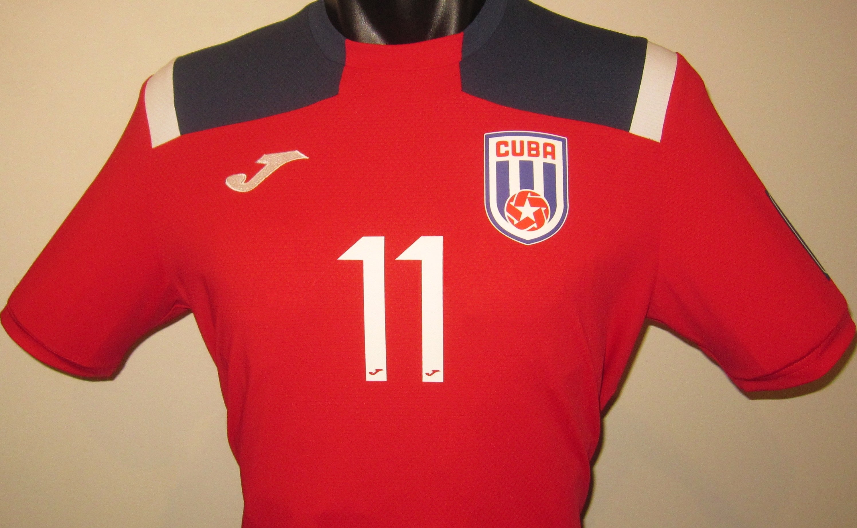 Cuba 2025 Home (#11- HERNÁNDEZ) Jersey/Shirt