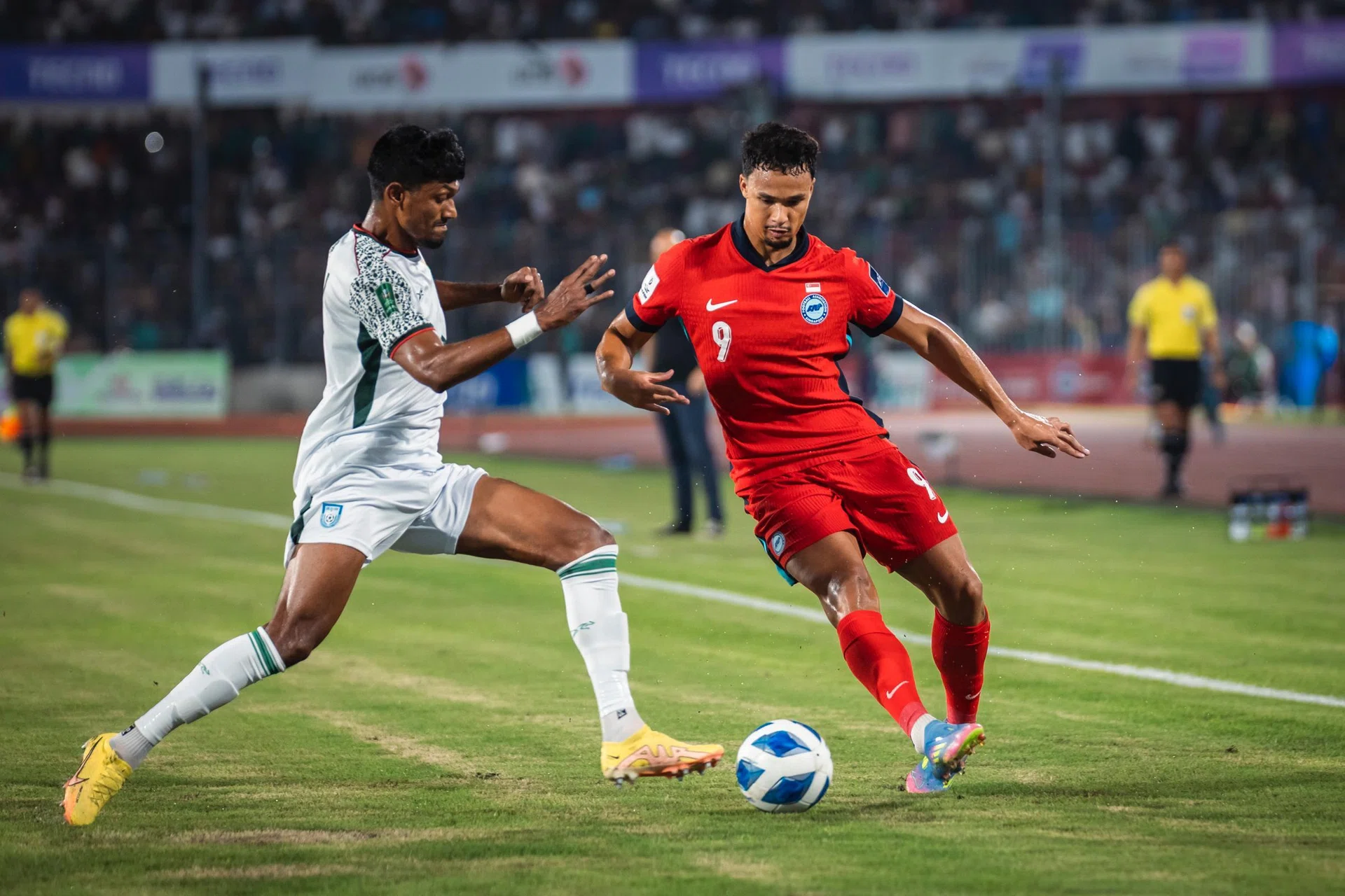 Singapore 2025-26 Home (IKHSAN #9) Jersey/Shirt