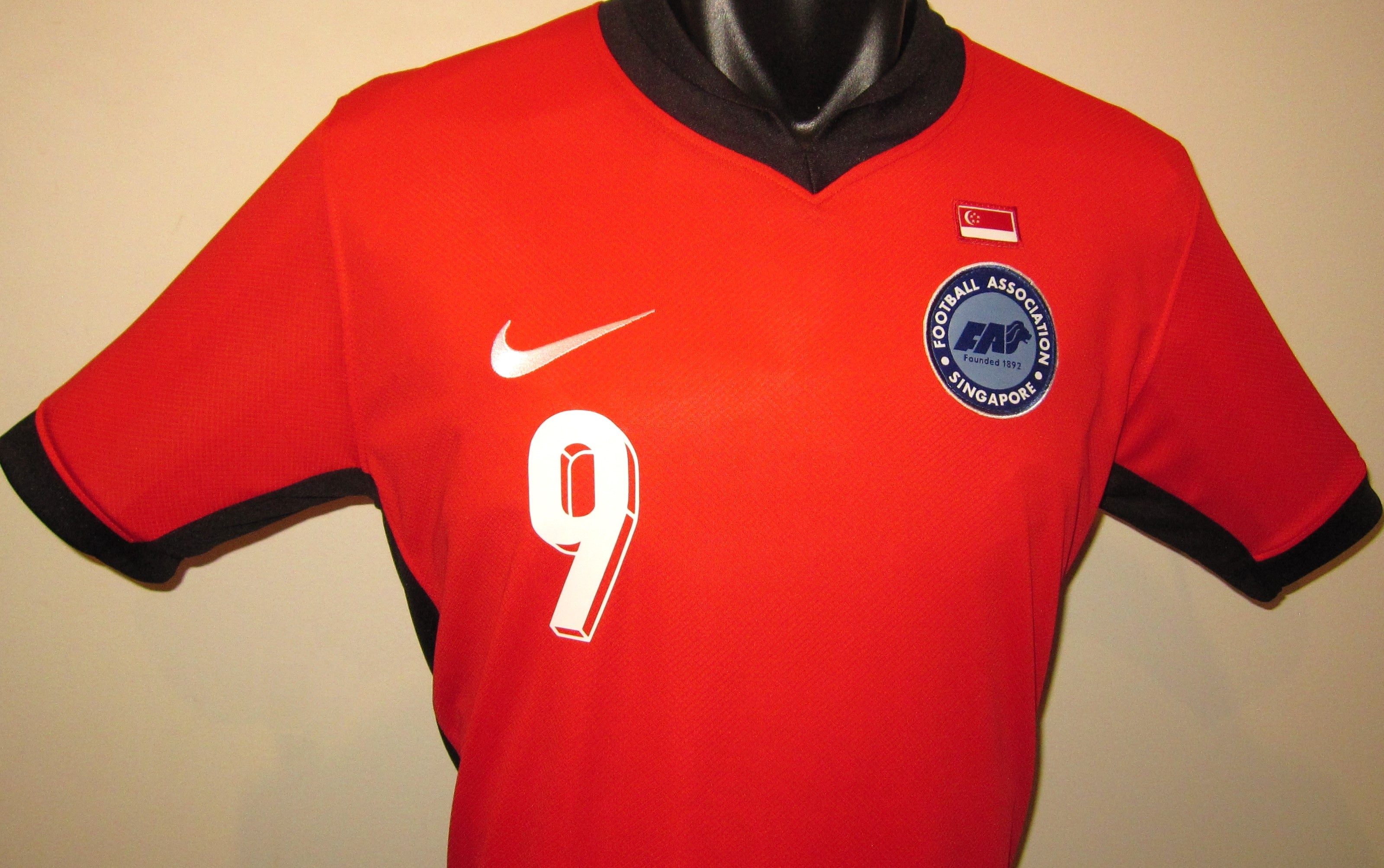Singapore 2025-26 Home (IKHSAN #9) Jersey/Shirt