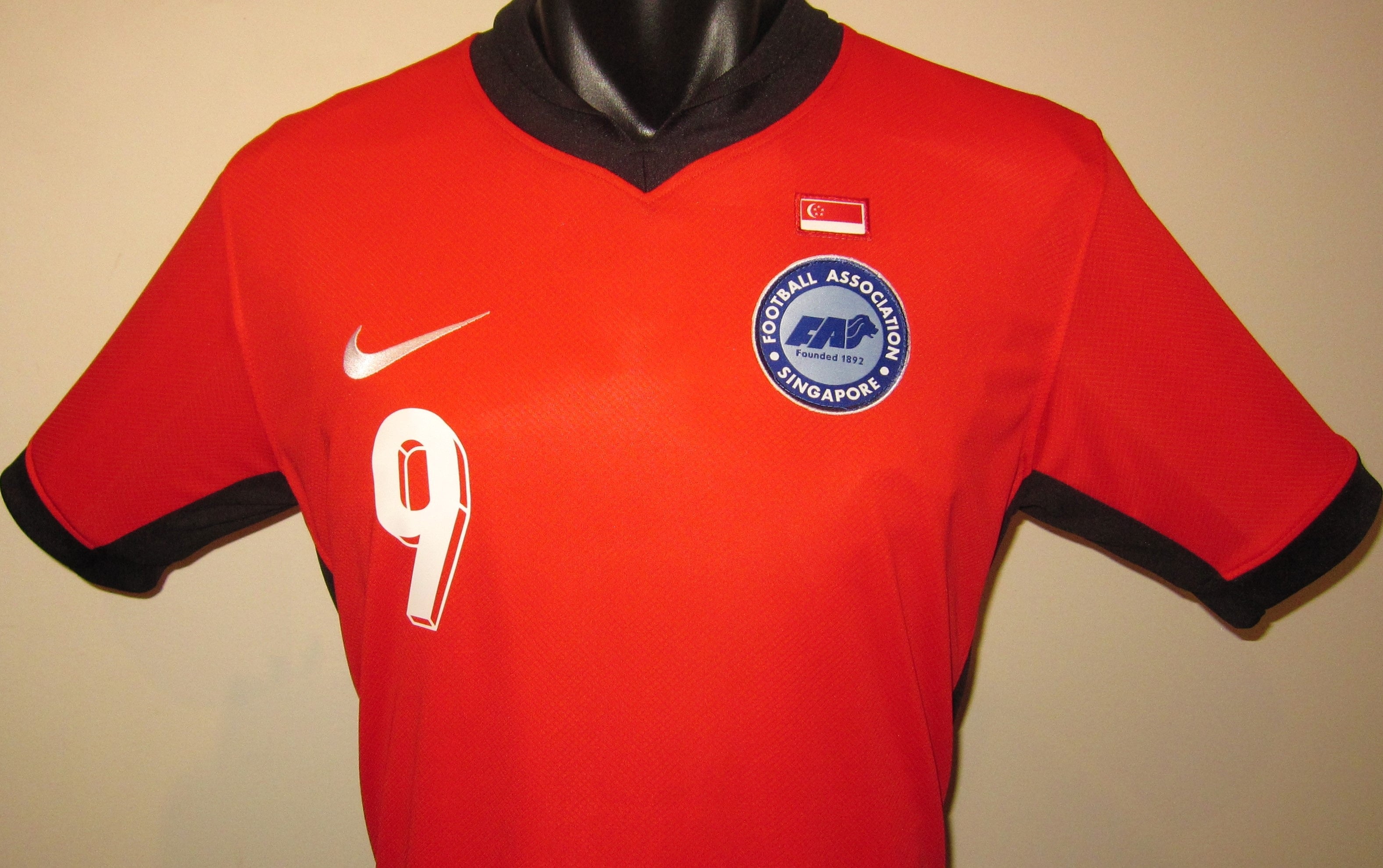 Singapore 2025-26 Home (IKHSAN #9) Jersey/Shirt