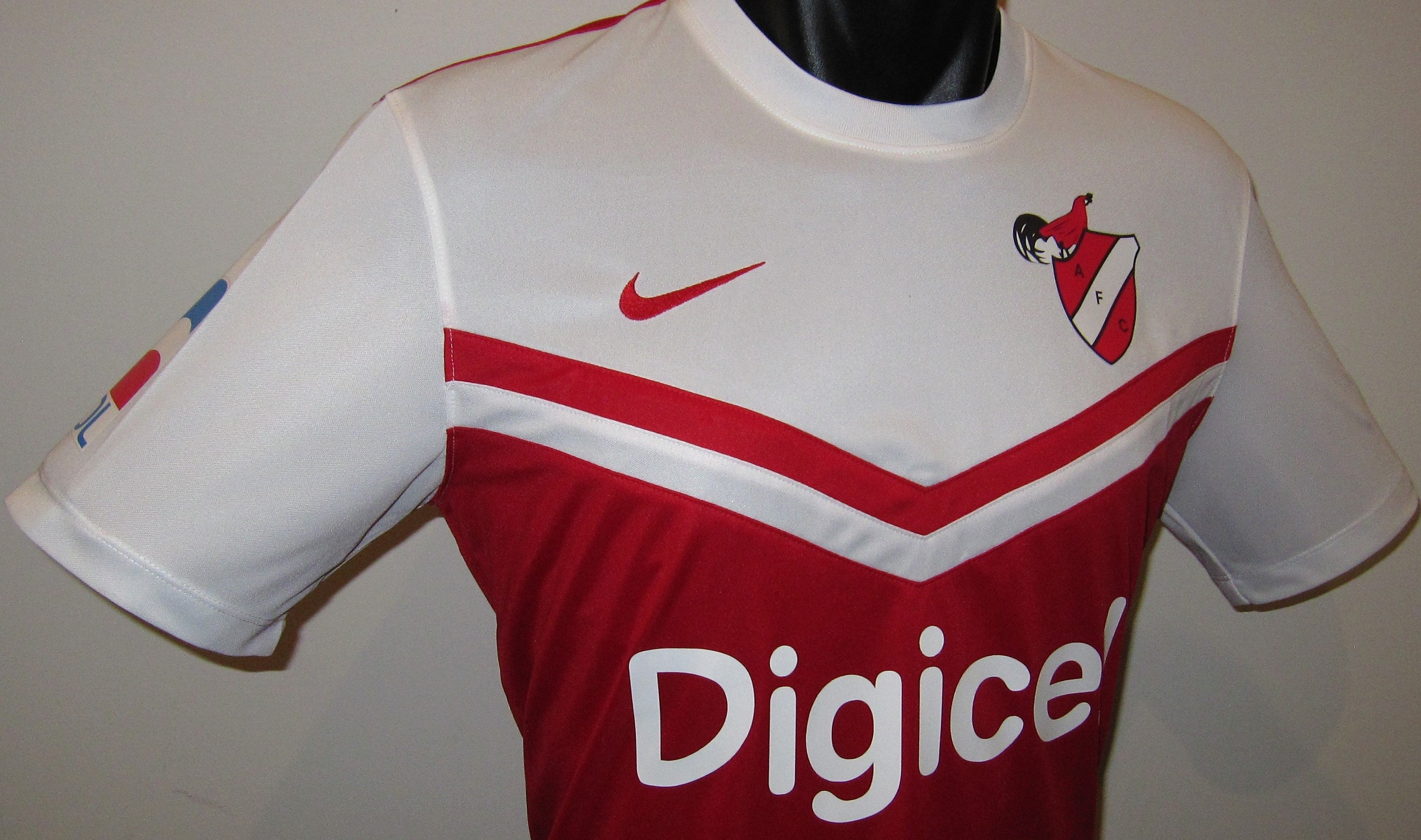 Amicale FC 2015-16 Home Jersey/Shirt
