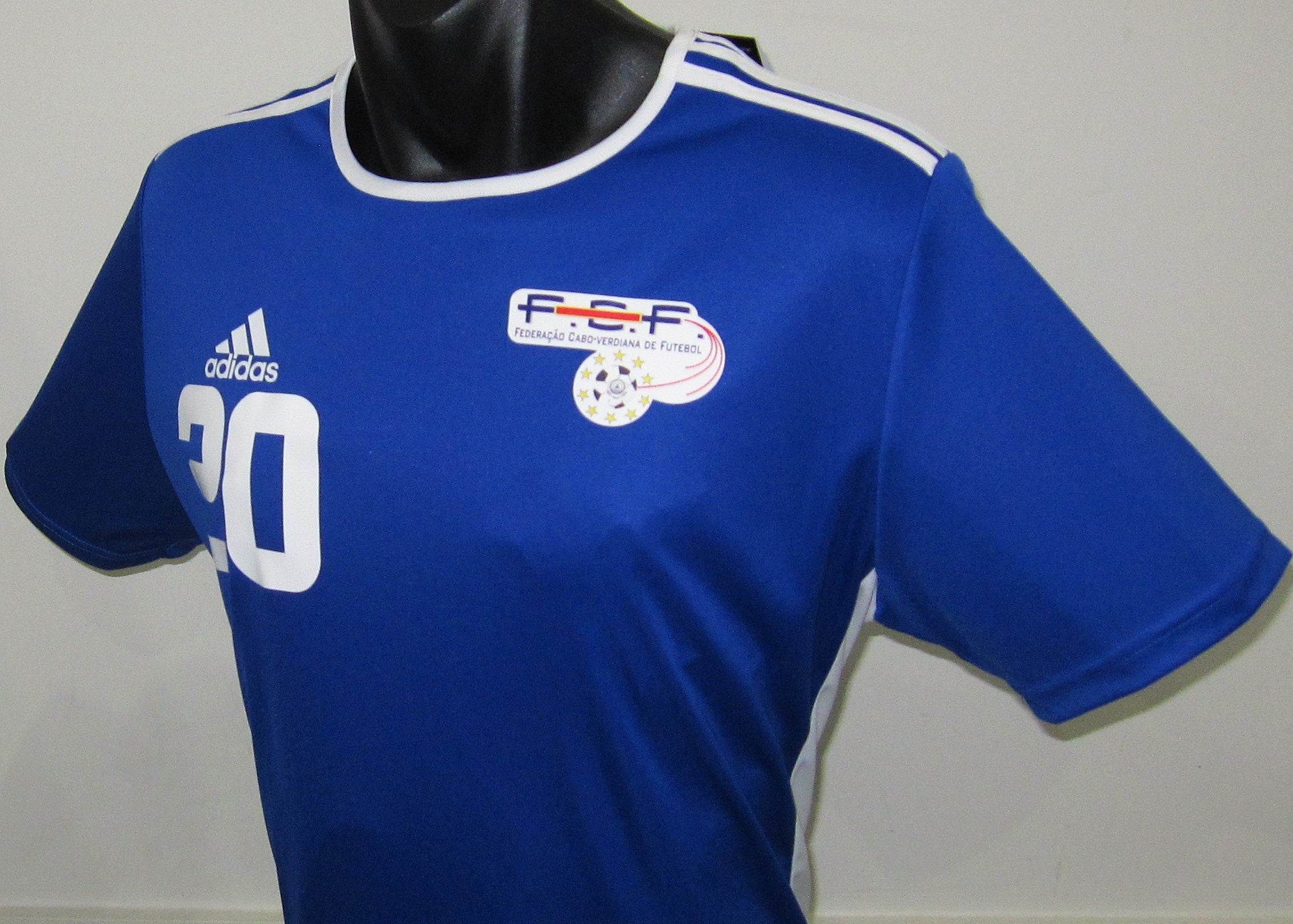 Cape Verde 2018 Home (#20- MENDES) Jersey/Shirt