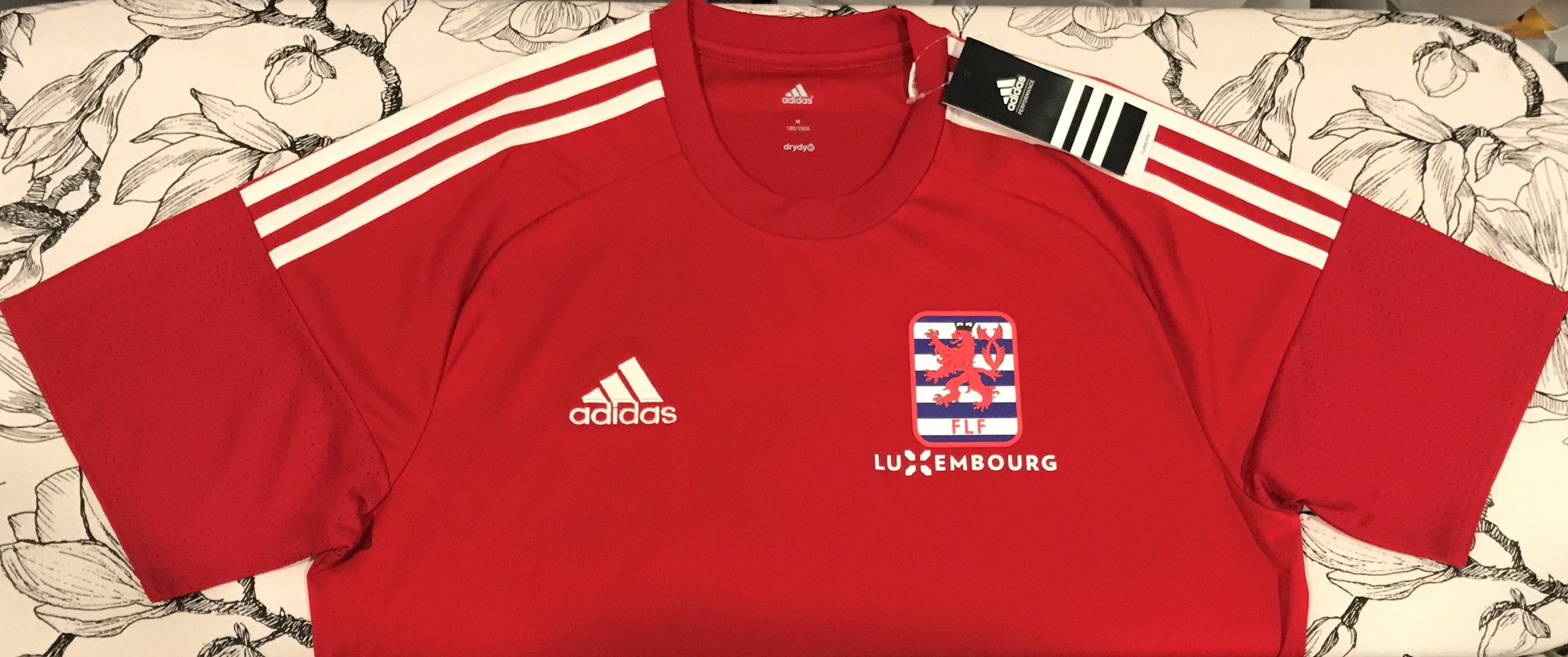 Luxembourg 2017-18 Home Jersey/Shirt