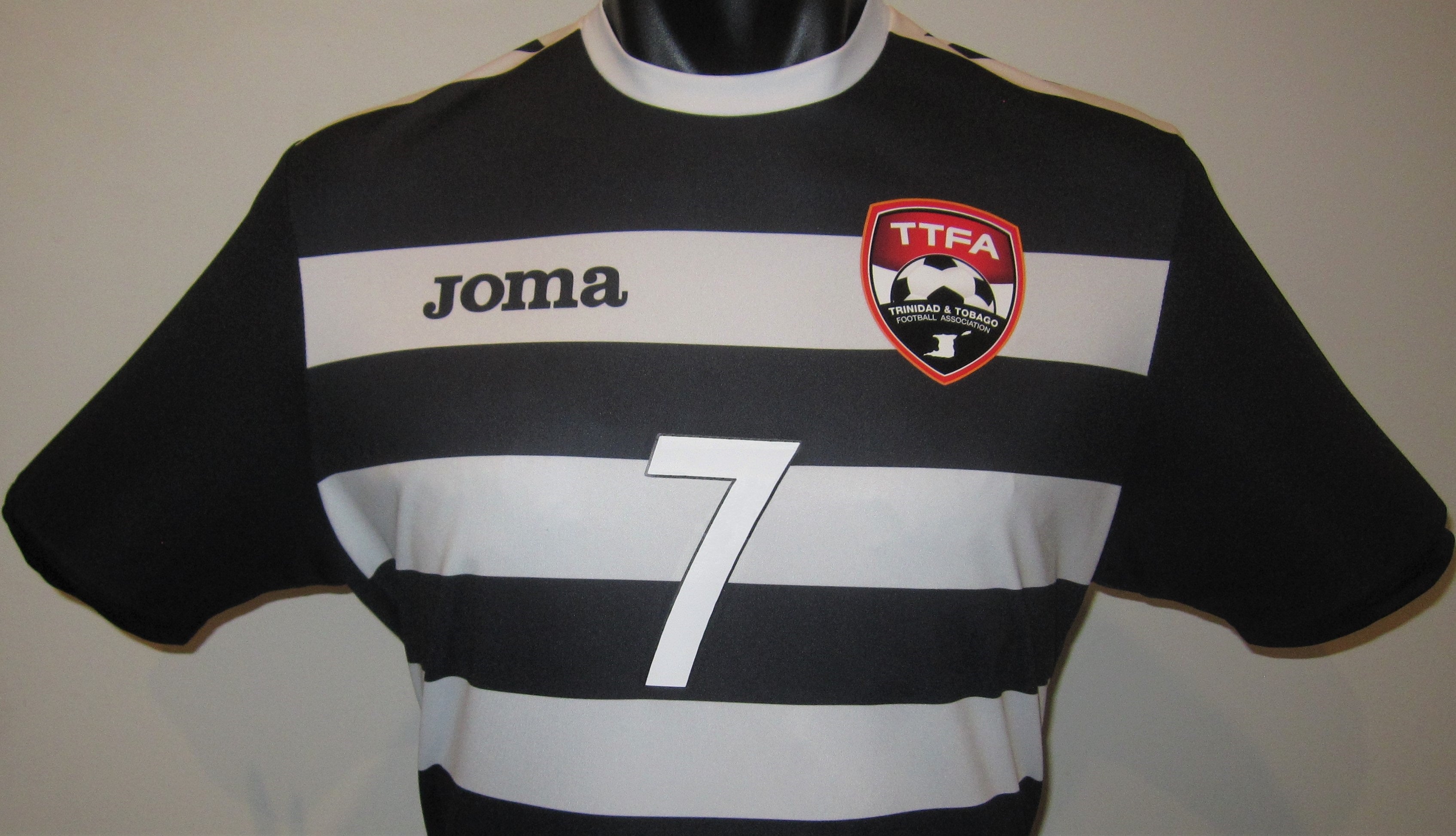 Trinidad & Tobago 2021 Away (#7- TELFER) Jersey/Shirt