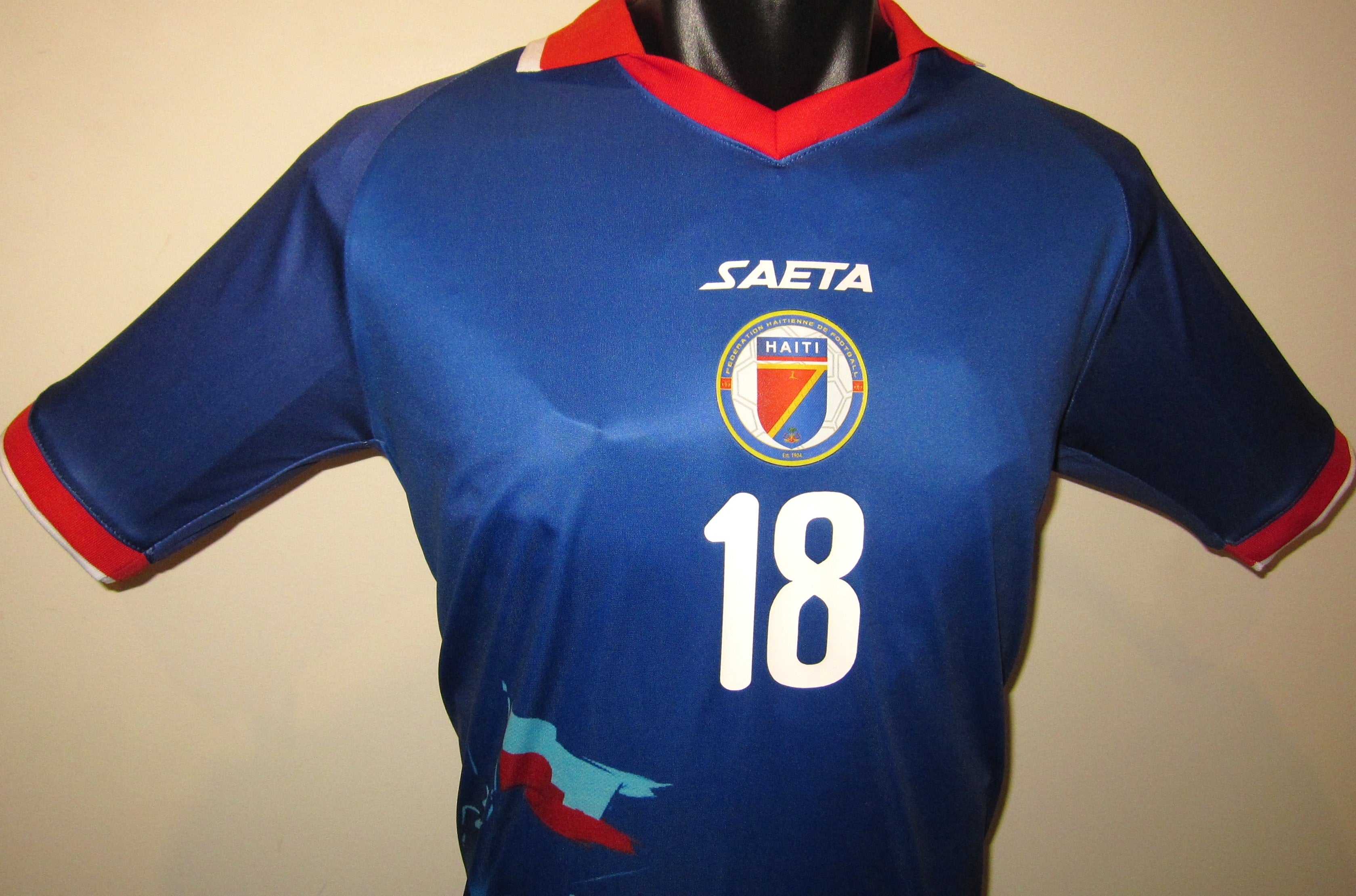 Haiti 2026 Home (ISIDOR #18) Jersey/Shirt