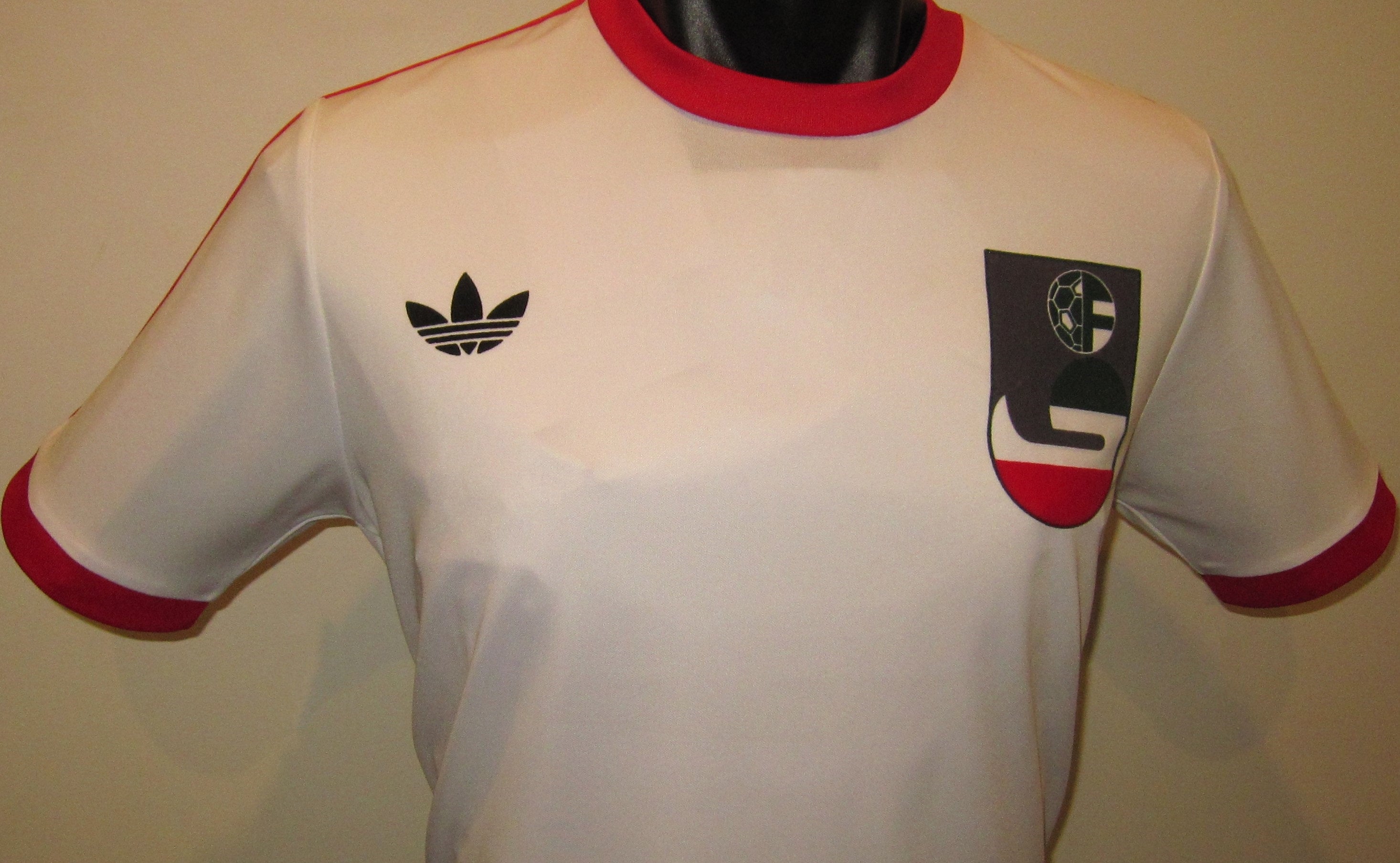 Iran 1978 Home (#7- ALI PARVIN) Jersey/Shirt