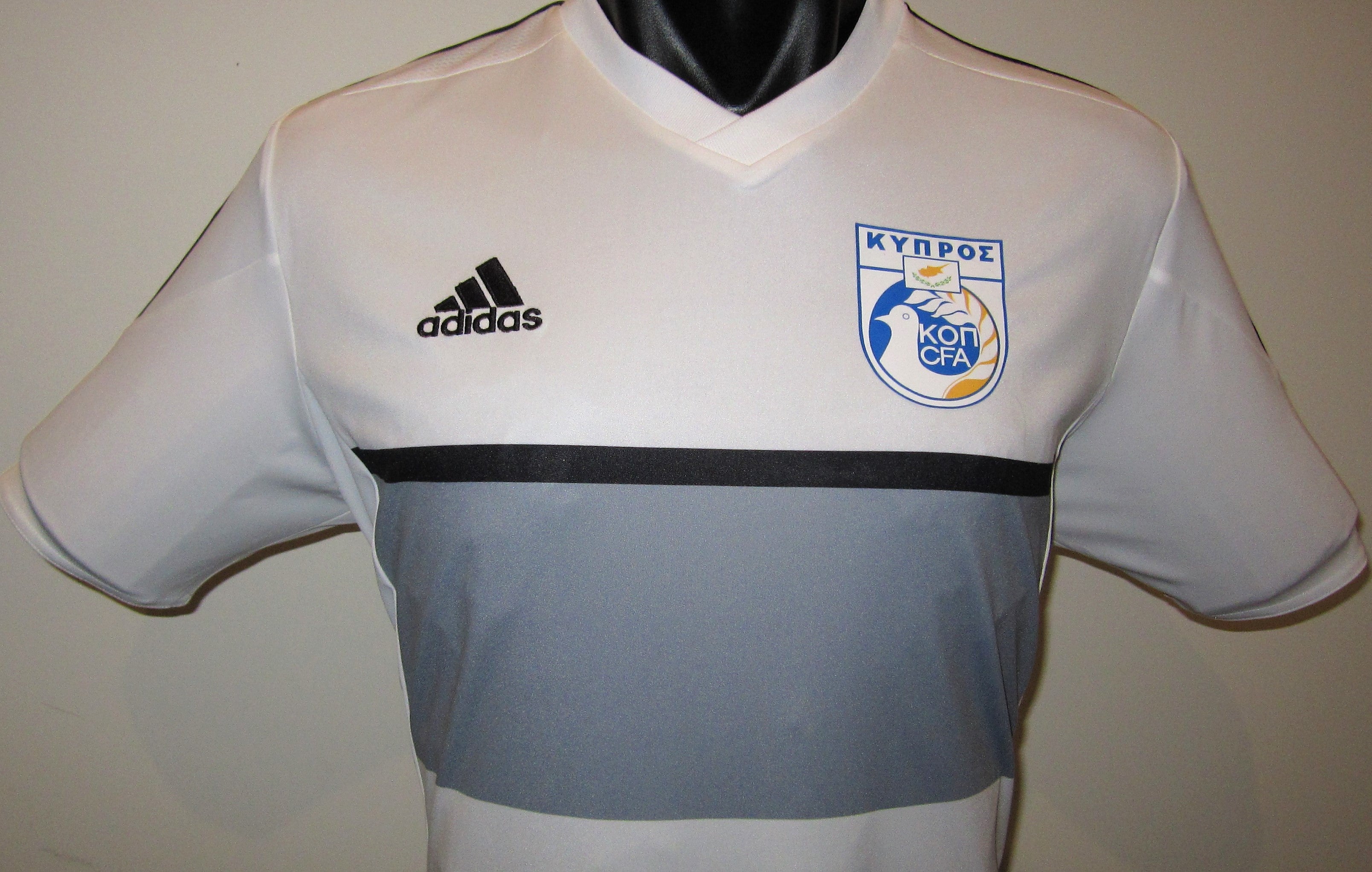 Cyprus 2016-17 Away Jersey/Shirt
