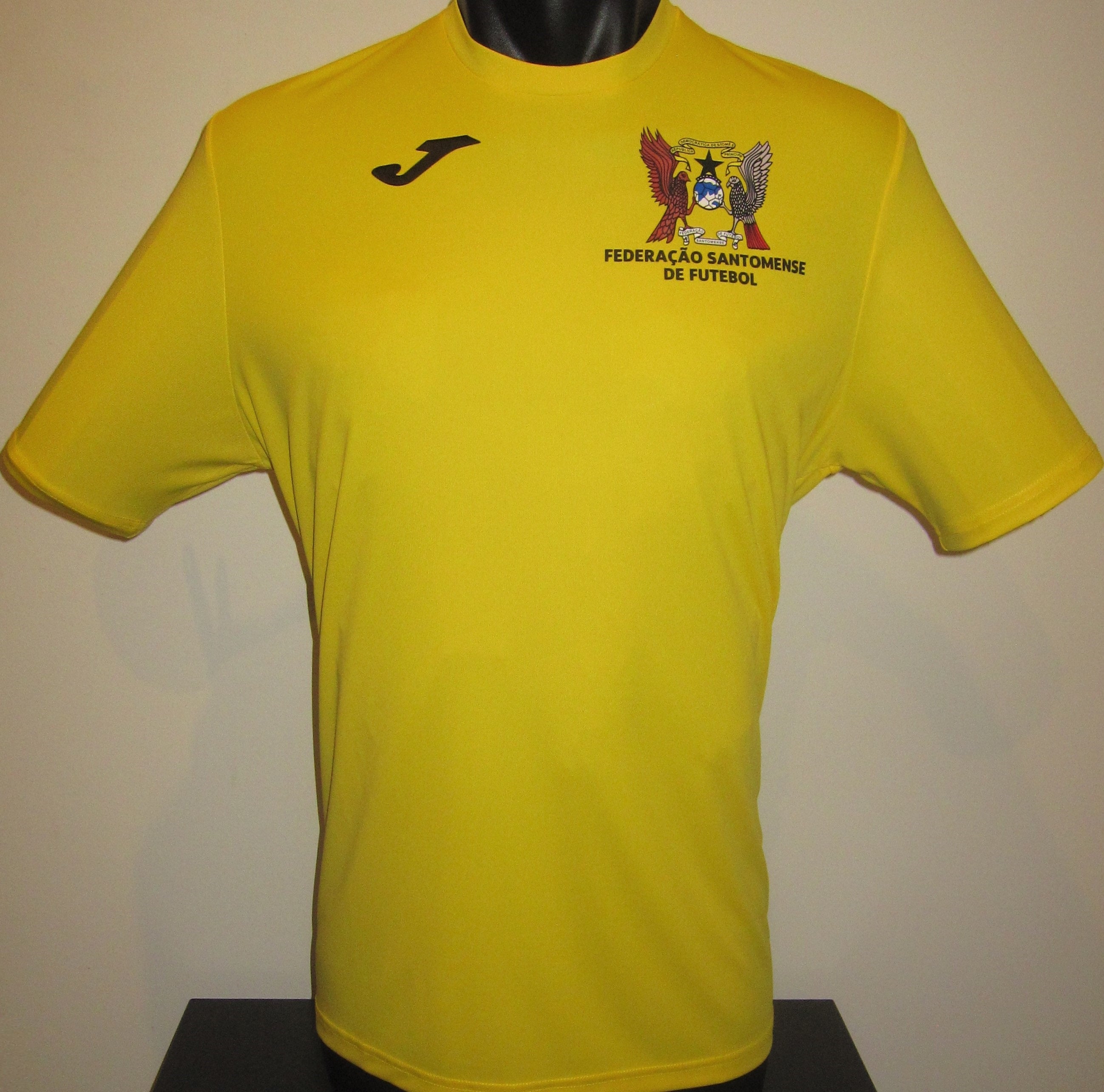 São Tomé e Príncipe 2021-22 Home (#10- LEAL) Jersey/Shirt